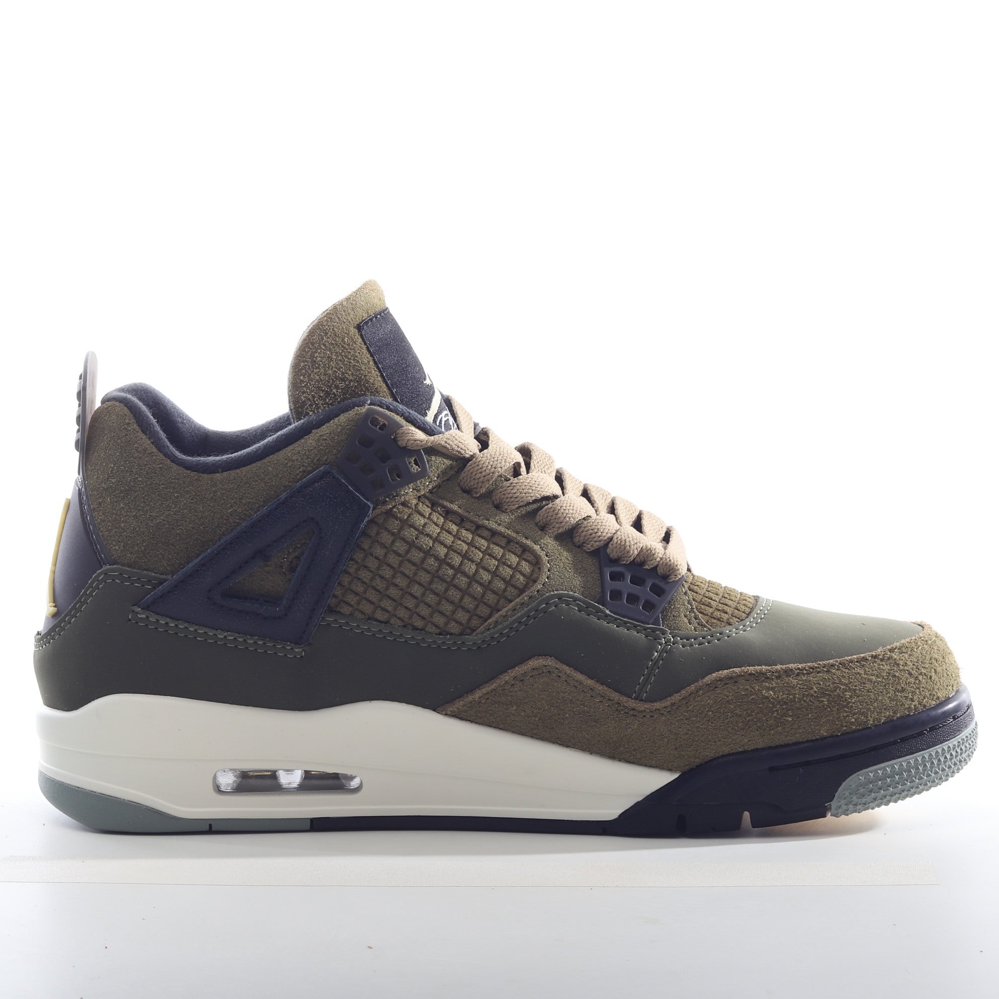 AJ4 Oliver Canvas