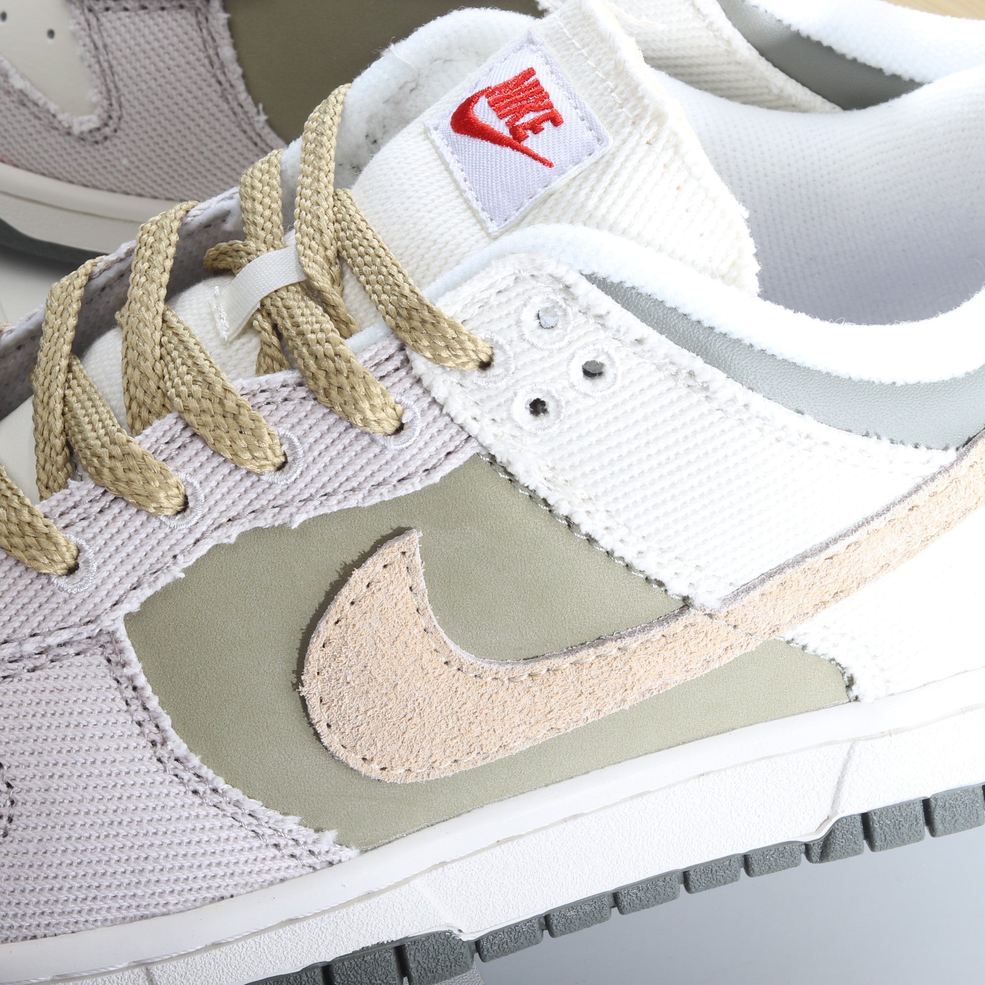 SB Dunk Low